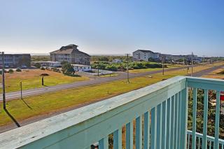 1BR beachfront condo kitchen & sea-view balcony - Unit E - 5