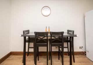 Spacious House - 4 Bedrooms Near Dulwich - Pass the Keys - 8