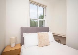 Spacious House - 4 Bedrooms Near Dulwich - Pass the Keys - 4