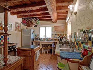 Gîte spacieux avec cour sécurisée - 6 pers. - FR-1-496-403 - 6
