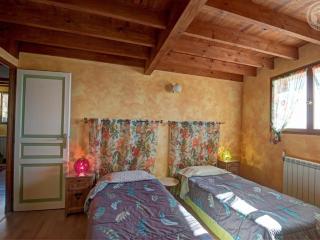 Gîte spacieux avec cour sécurisée - 6 pers. - FR-1-496-403 - 2