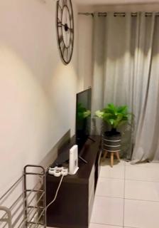 Embassy Gardens Apartment-TK1 - 2
