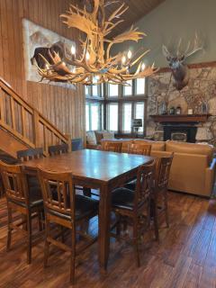 Mountainback 79 Loft Den - 7