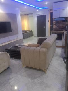 Exquisite Studio Apartment - 7