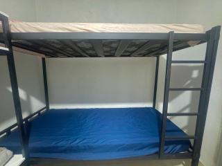 Quarto privativo com ar para 5 pessoas - 3