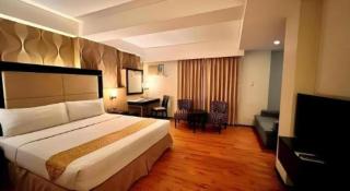 Mallberry Suites Business Hotel - Pontud - 9