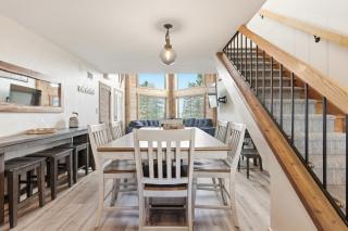 Seven Springs 1 BRLoft Deluxe Condo, Pet Friendly! - 9