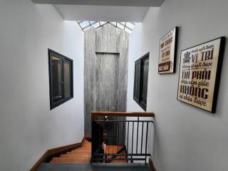 Unihomes Apartment 443 ĐBP Q3 - 1