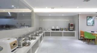 GreenTree Inn Express Shangqiu Beihai Road South Railway Station - 4