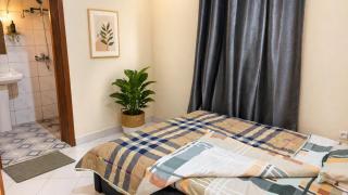 Calm Guest House - 0