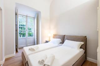 Elegance - Historic Center - Happy Rentals - 7