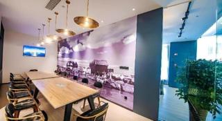 City Comfort Premier Hotel Liuzhou Wuxing Pedestrian Street Jinggu Building - 1