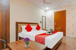 Hotel O Heavens Inn - 9