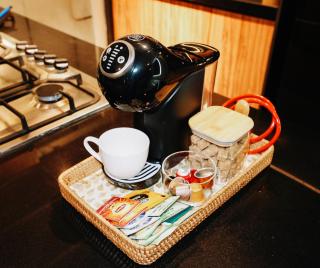 Equipetrol Boutique Stay - 2 King Beds - WIFI - Fully Equipped - Toiletries & Coffee Included - 2