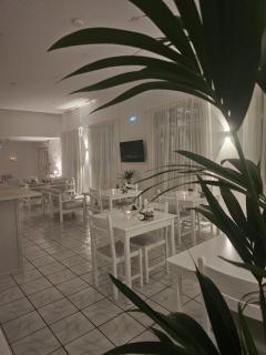 Anthousa Hotel - 1