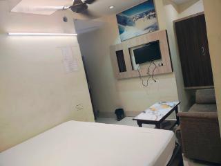 Hotel O M S GALAXY - 1