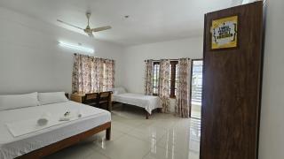 PAZHOOR RESIDENCY HOME Stay - 1