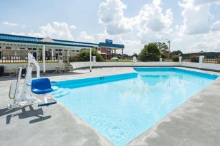 Rodeway Inn Sardis - 8