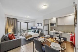 Lantern 23 - Balcony - 5