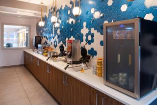 La Quinta by Wyndham Seattle Sea-Tac Airport - 5