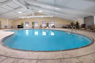 Days Hotel by Wyndham Toms River Jersey Shore - 2