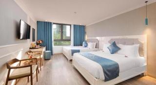 Grand Sea View Hotel - 9