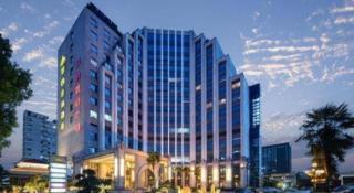 Huana Hotel Minhang Shanghai - 1