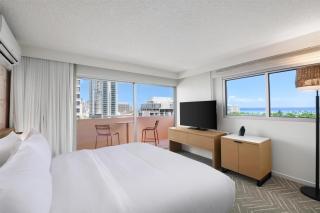The Ambassador Hotel of Waikiki, Tapestry Collection by Hilton - 9