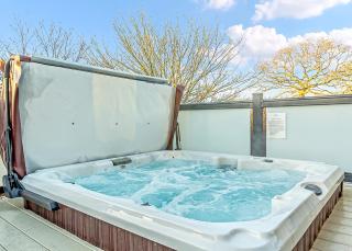 Hawkchurch Resort And Spa - 9
