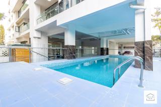 Upendo Bliss - heated pool, sauna , gym and a beatufil balcony with sliding door Ensuring a seamless indoor and outdoor living - 2