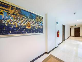 Tanawan Phuket Hotel - Patong Beach - 3