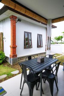 Suka Suka - 2-Bedroom Ocean Breeze Villa - 5