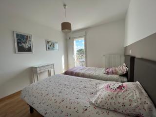 Appartement 2 chambres et parking - 1