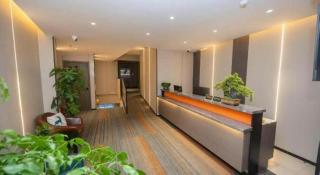 GreenTree Inn Shanghai South Railway Station Xujiahui Stadium Subway Station Shell Hotel - 4