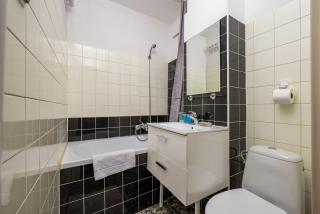 Royal Baths Spacious Apartment by BookingHost - 2
