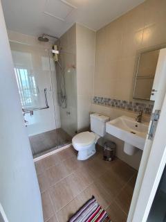 Baan Kiang Fah 10th Quiet and well located condo - 6