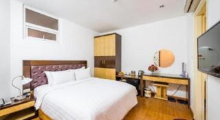 Tu Sakura Hotel - 9
