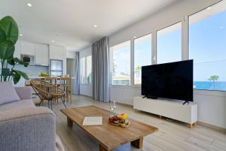 Deva Beach Boutique Apartments - 2