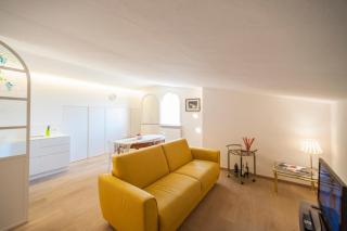 GuestHost - Exclusive Duomo View Apartment - 3