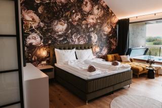 DER ZWEYTICK - Weingut, Buschenschank & Lodges - 7
