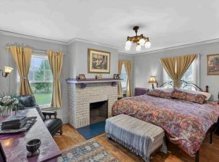 Historic Charm in the Heart of the Finger Lakes home - 7
