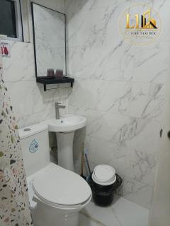 L1 Loft Stay PRIME location in Bonifacio Global City Manila - 2
