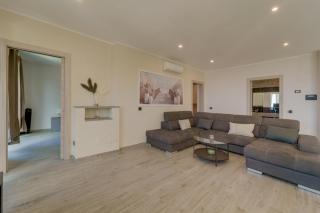 Luxury Liam Villa with Pool and Sea View - Goelba - Portoferraio - 2