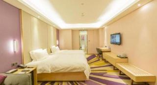 Lavande Hotel·Wuxue Kanjiang Avenue - 8