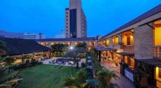 Holiday Garden Hotel - 7