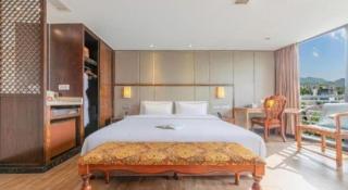Chengdu Nine Point Art Hotel - 1