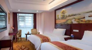 Vienna Hotel Shenzhen Exhibition Center Gangxia Metro Station - 4