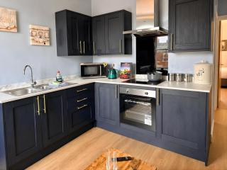 Modern 1 Double Bed-2 single beds Flat York City Centre - 5 Min Train Station-City Centre - 9