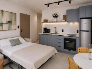 Petite Palace Aegean 2026 Rethymno Renovated Apartment Near Beach - 3