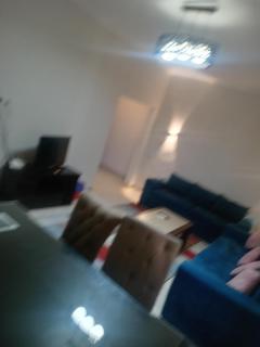 Twor host - 3